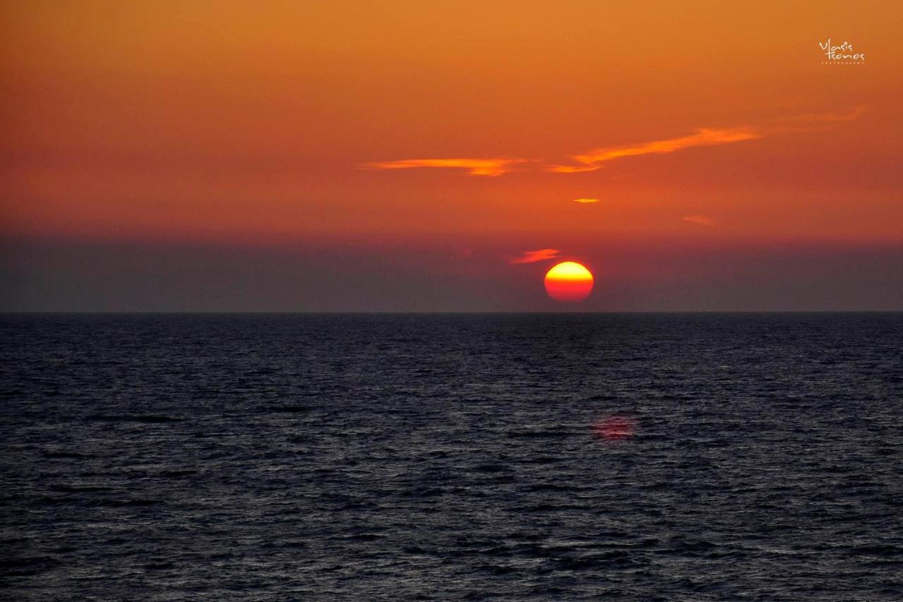 Sunset Cottage Paramonas  Buitenkant foto